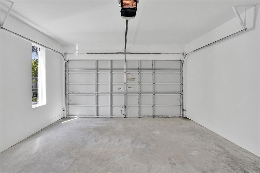 Fort Lauderdale, Florida, 33304, United States, 3 Bedrooms Bedrooms, ,2.5 BathroomsBathrooms,Residential,Forsale,1927579