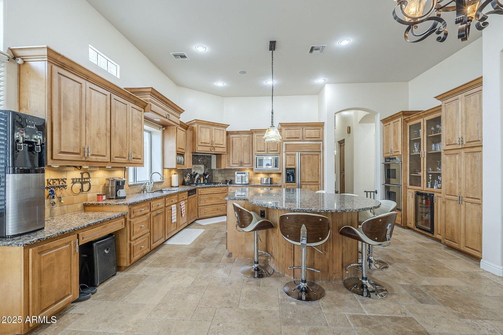 Mesa, Arizona, 85207, United States, 4 Bedrooms Bedrooms, ,6 BathroomsBathrooms,Residential,Forsale,1953464
