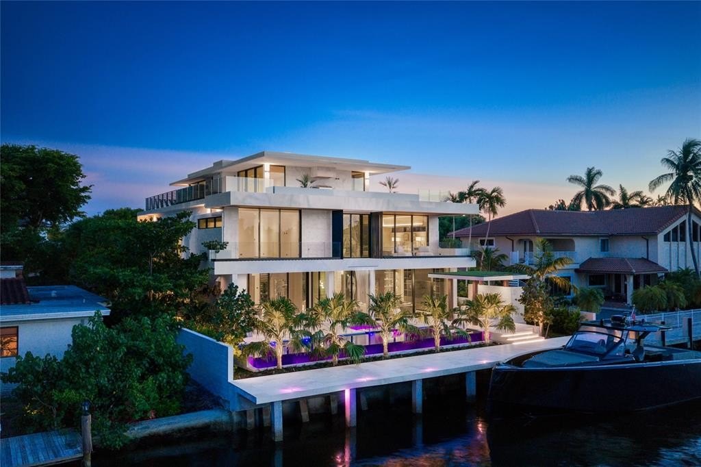 Fort Lauderdale, Florida, 33316, United States, 8 Bedrooms Bedrooms, ,6.5 BathroomsBathrooms,Residential,Forsale,1927580