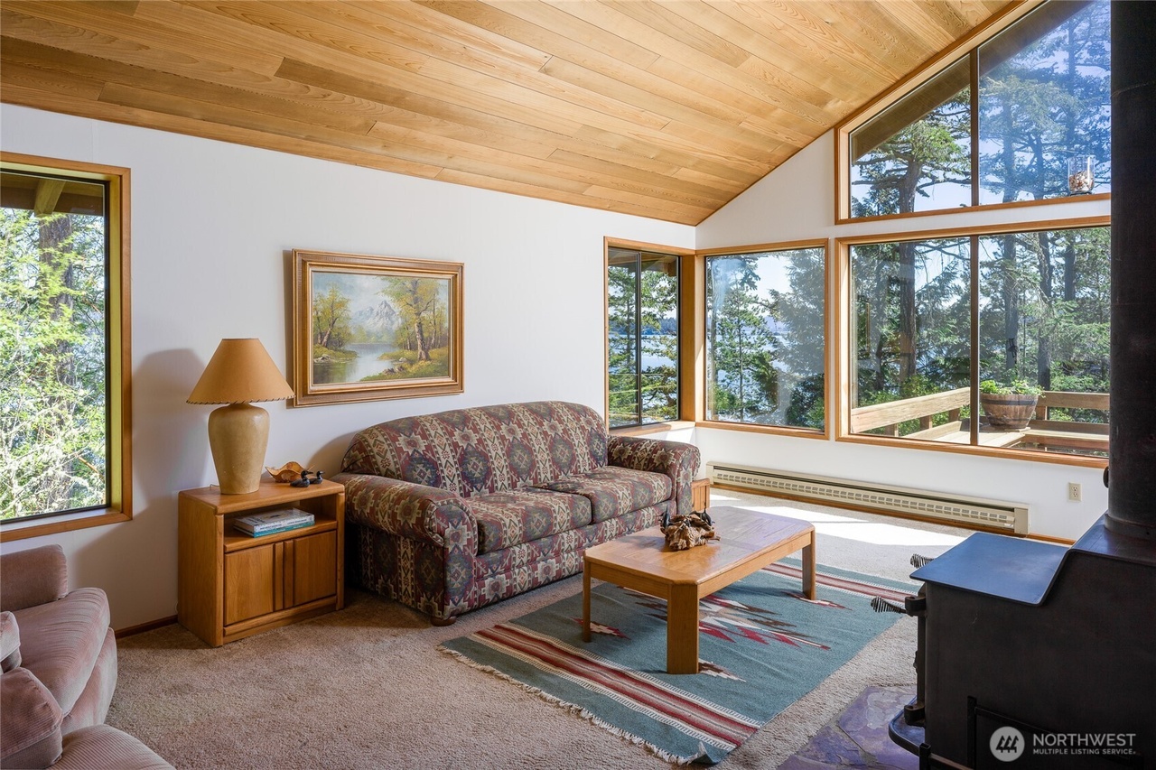 Lopez Island, Washington, 98261, United States, 3 Bedrooms Bedrooms, ,4 BathroomsBathrooms,Residential,Forsale,1926636