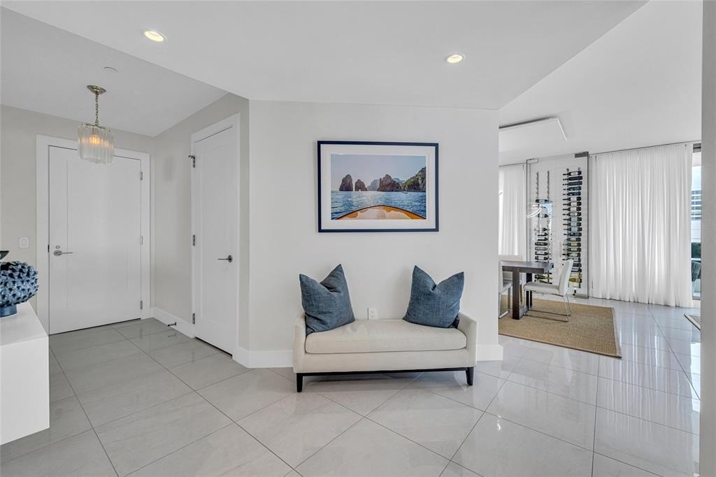 Fort Lauderdale, Florida, 33301, United States, 3 Bedrooms Bedrooms, ,2.5 BathroomsBathrooms,Residential,Forsale,1884585