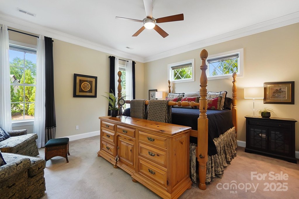 York, South Carolina, 29745, United States, 5 Bedrooms Bedrooms, ,6.5 BathroomsBathrooms,Residential,Forsale,1884405