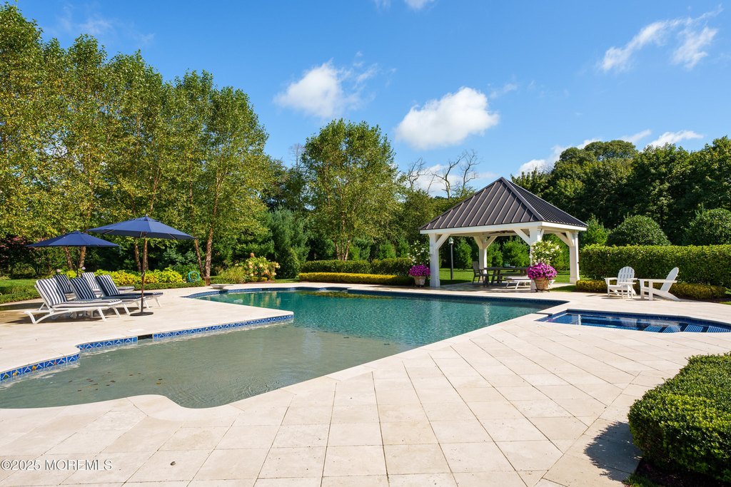Millstone, New Jersey, 08510, United States, 5 Bedrooms Bedrooms, ,4.5 BathroomsBathrooms,Residential,Forsale,1936817