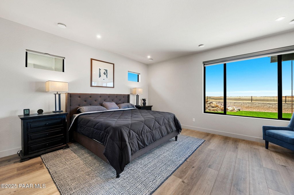 Prescott Valley, Arizona, 86314, United States, 2 Bedrooms Bedrooms, ,3 BathroomsBathrooms,Residential,Forsale,1929277