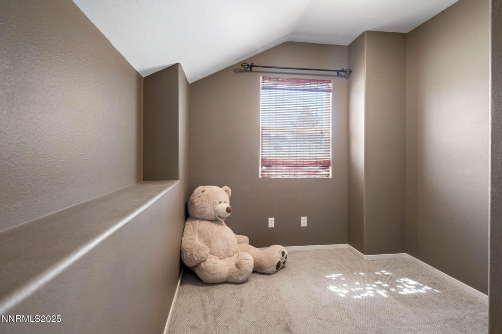 Reno, Nevada, 89521, United States, 3 Bedrooms Bedrooms, ,2.5 BathroomsBathrooms,Residential,Forsale,1936780