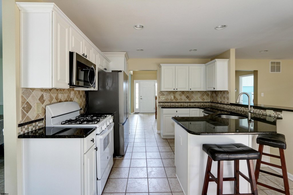 Egg Harbor Township, New Jersey, 08234, United States, 3 Bedrooms Bedrooms, ,3.5 BathroomsBathrooms,Residential,Forsale,1946141