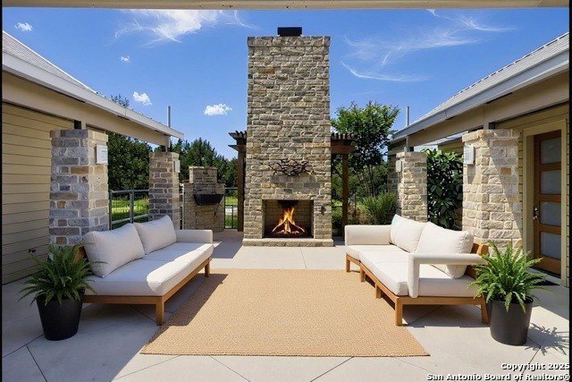 Boerne, Texas, 78006, United States, 4 Bedrooms Bedrooms, ,3.5 BathroomsBathrooms,Residential,Forsale,1953073