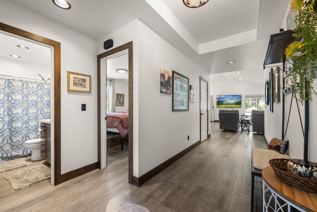 Lakeside, Montana, 59922, United States, 3 Bedrooms Bedrooms, ,2 BathroomsBathrooms,Residential,Forsale,1944295