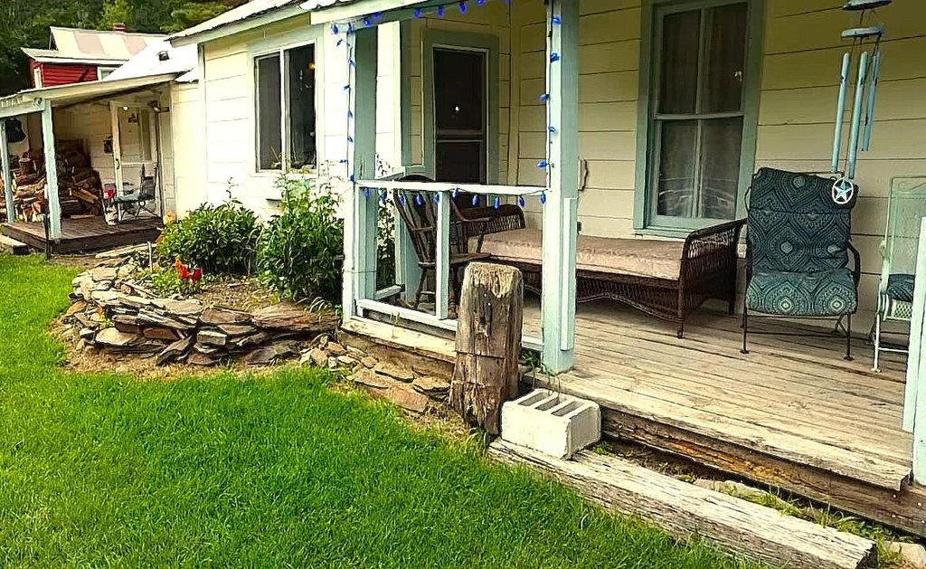 Rochford, South Dakota, 57745, United States, 3 Bedrooms Bedrooms, ,1 BathroomBathrooms,Residential,Forsale,2011073