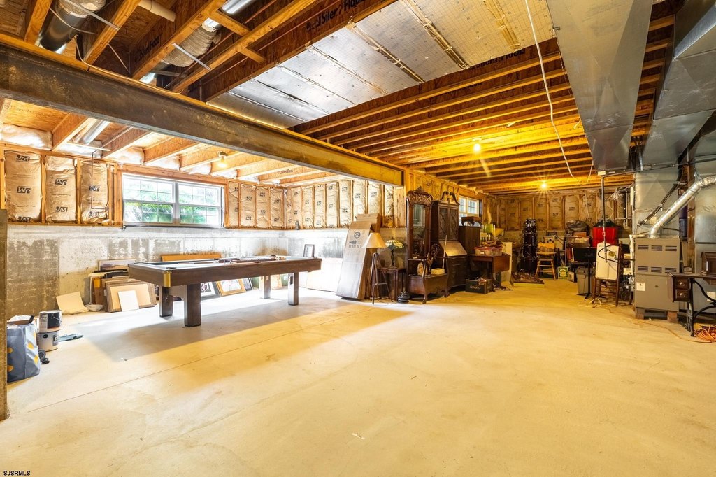 Northfield, New Jersey, 08225, United States, 5 Bedrooms Bedrooms, ,2.5 BathroomsBathrooms,Residential,Forsale,1967256