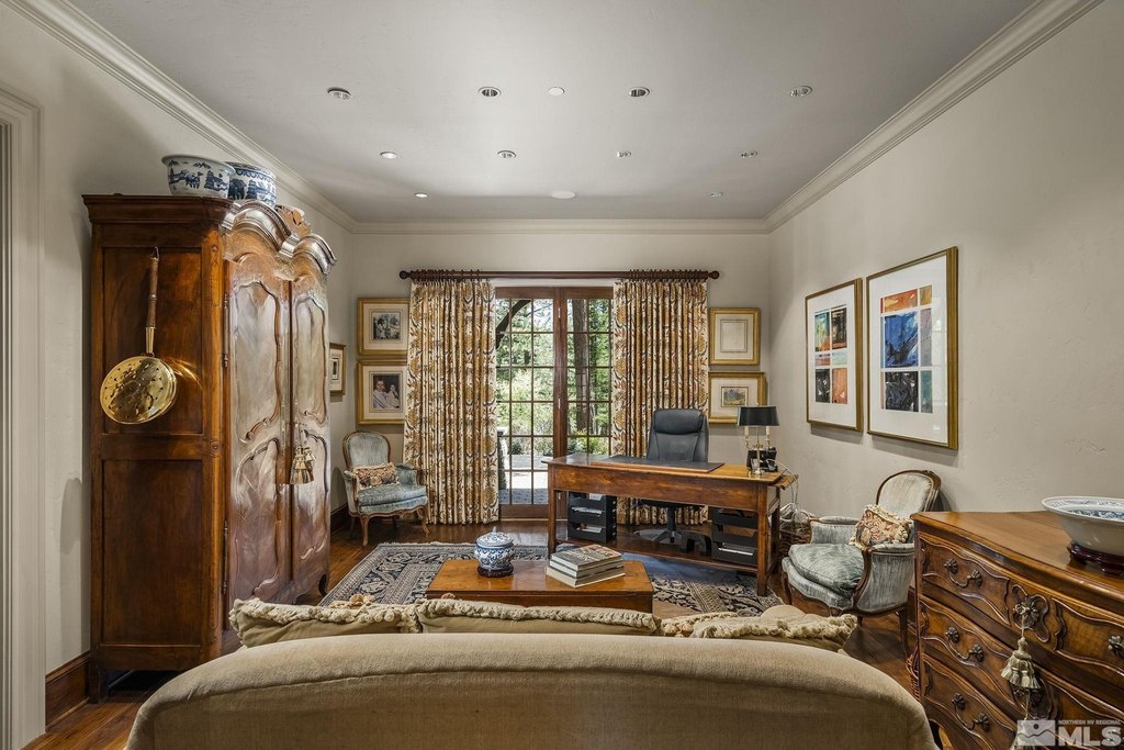 Reno, Nevada, 89511, United States, 6 Bedrooms Bedrooms, ,5.5 BathroomsBathrooms,Residential,Forsale,1929230