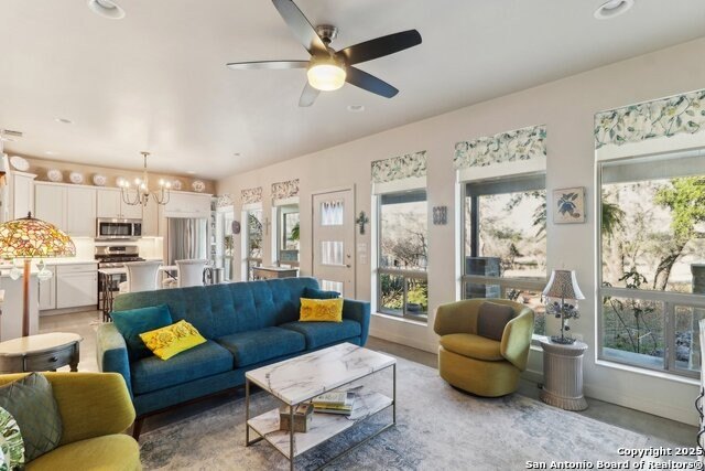 Boerne, Texas, 78006, United States, 4 Bedrooms Bedrooms, ,3.5 BathroomsBathrooms,Residential,Forsale,1953073