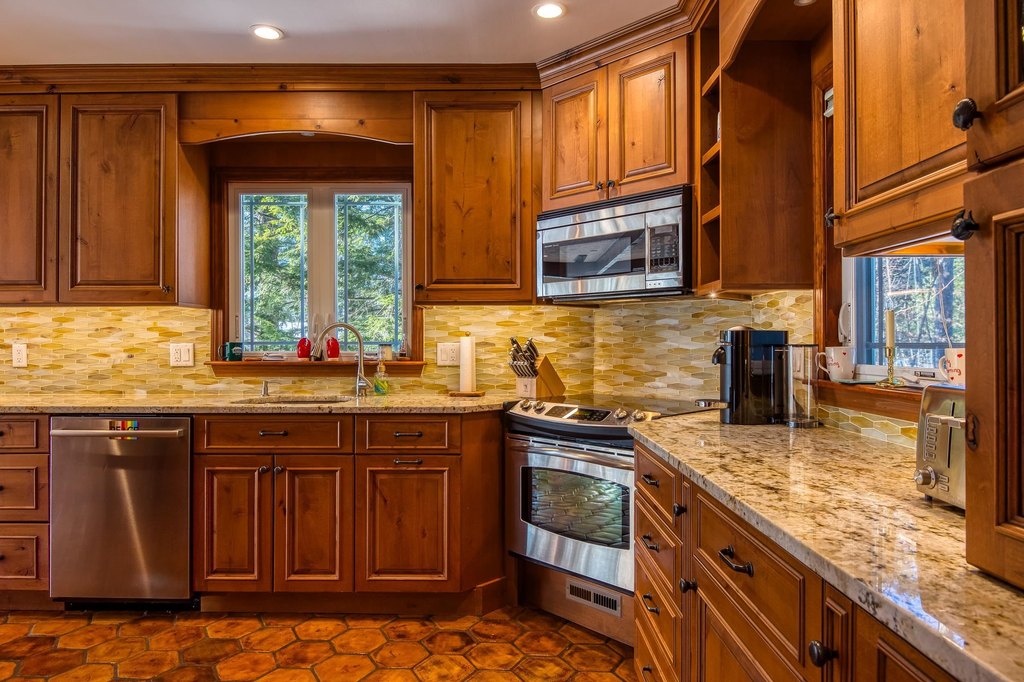 Freedom, New Hampshire, 03836, United States, 3 Bedrooms Bedrooms, ,3 BathroomsBathrooms,Residential,Forsale,1933944