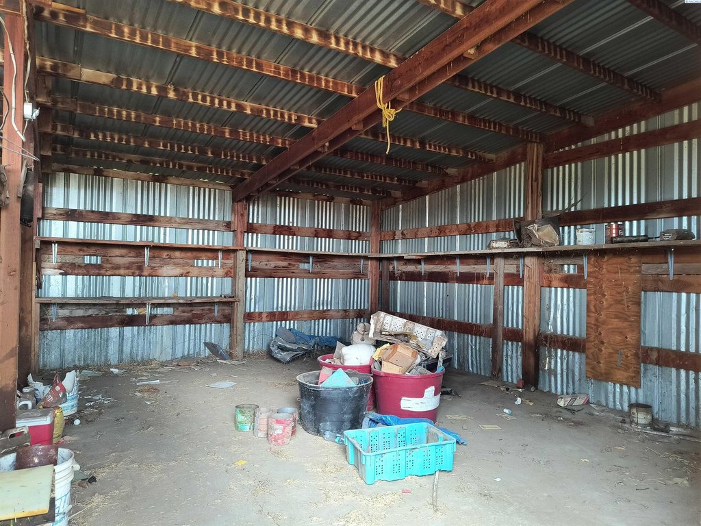 Kennewick, Washington, 99337, United States, 4 Bedrooms Bedrooms, ,2 BathroomsBathrooms,Residential,Forsale,1946098