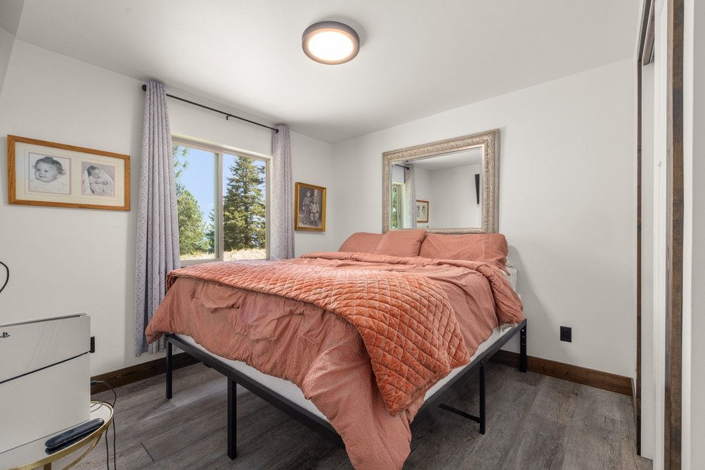 Lakeside, Montana, 59922, United States, 3 Bedrooms Bedrooms, ,2 BathroomsBathrooms,Residential,Forsale,1944295