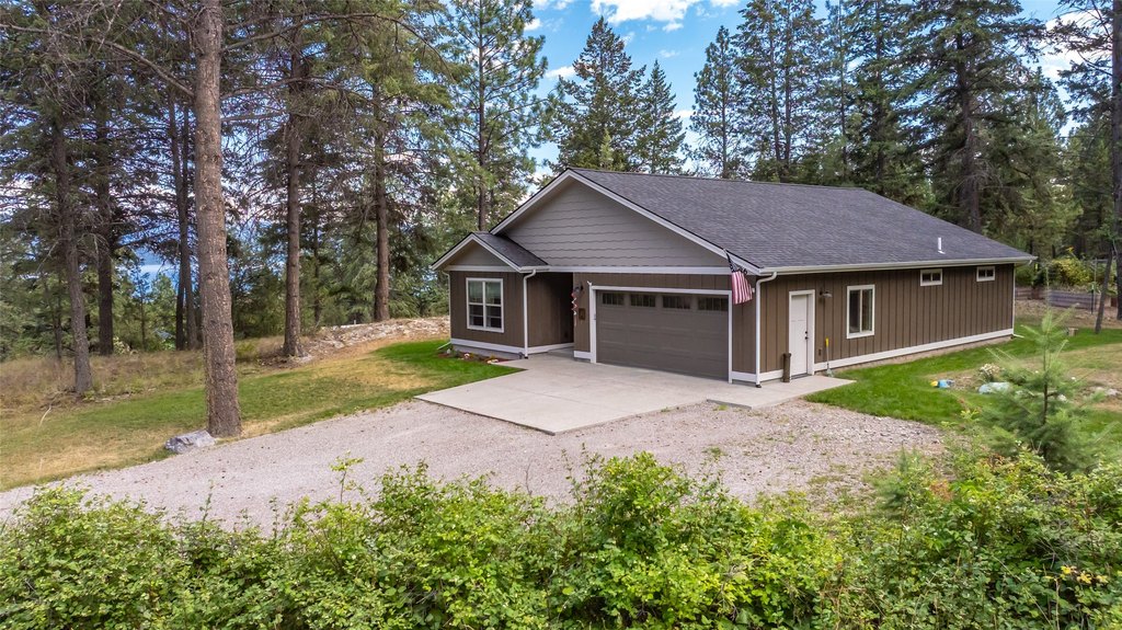Lakeside, Montana, 59922, United States, 3 Bedrooms Bedrooms, ,2 BathroomsBathrooms,Residential,Forsale,1944295