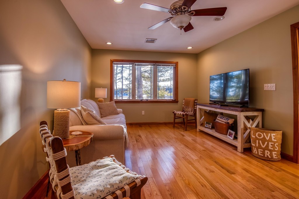 Freedom, New Hampshire, 03836, United States, 3 Bedrooms Bedrooms, ,3 BathroomsBathrooms,Residential,Forsale,1933944
