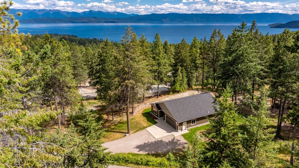 Lakeside, Montana, 59922, United States, 3 Bedrooms Bedrooms, ,2 BathroomsBathrooms,Residential,Forsale,1944295