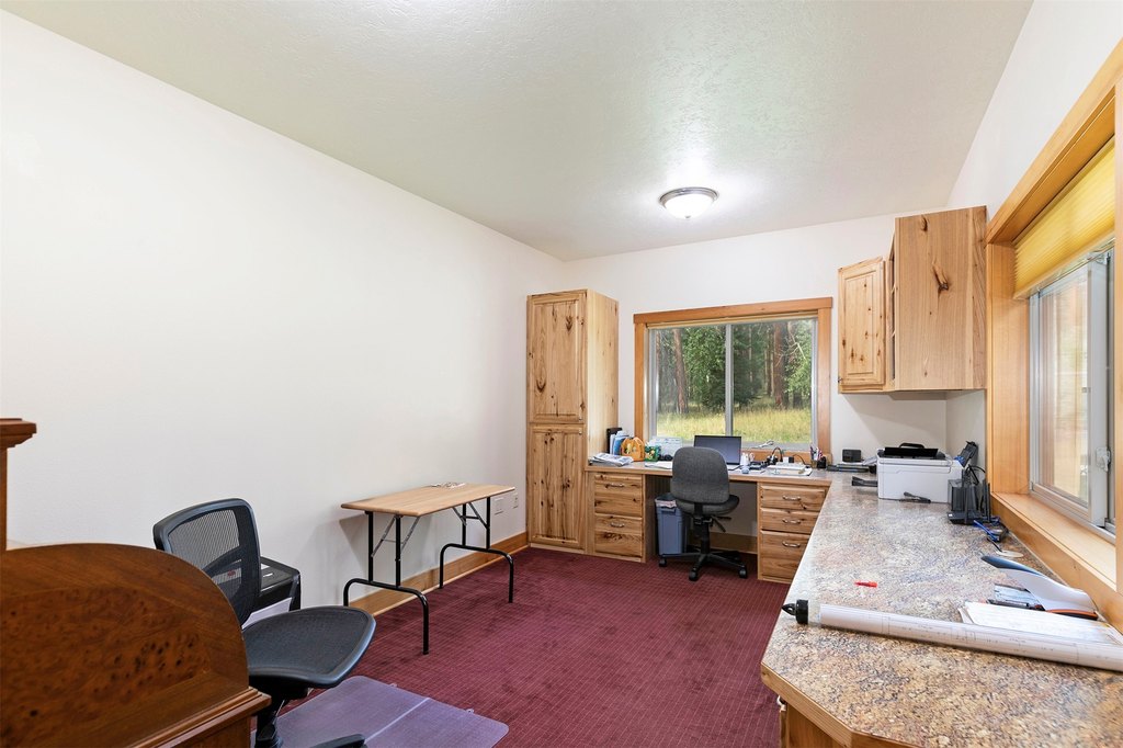 Hamilton, Montana, 59840, United States, 3 Bedrooms Bedrooms, ,2.5 BathroomsBathrooms,Residential,Forsale,1944297