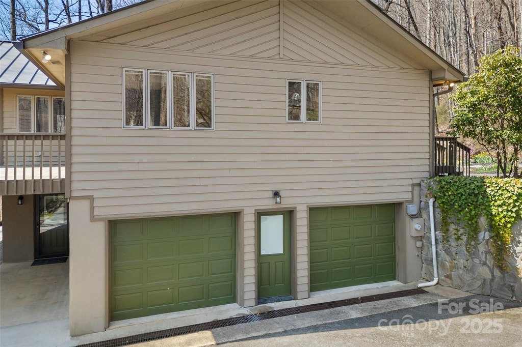 Maggie Valley, North Carolina, 28751, United States, 3 Bedrooms Bedrooms, ,3 BathroomsBathrooms,Residential,Forsale,1960259