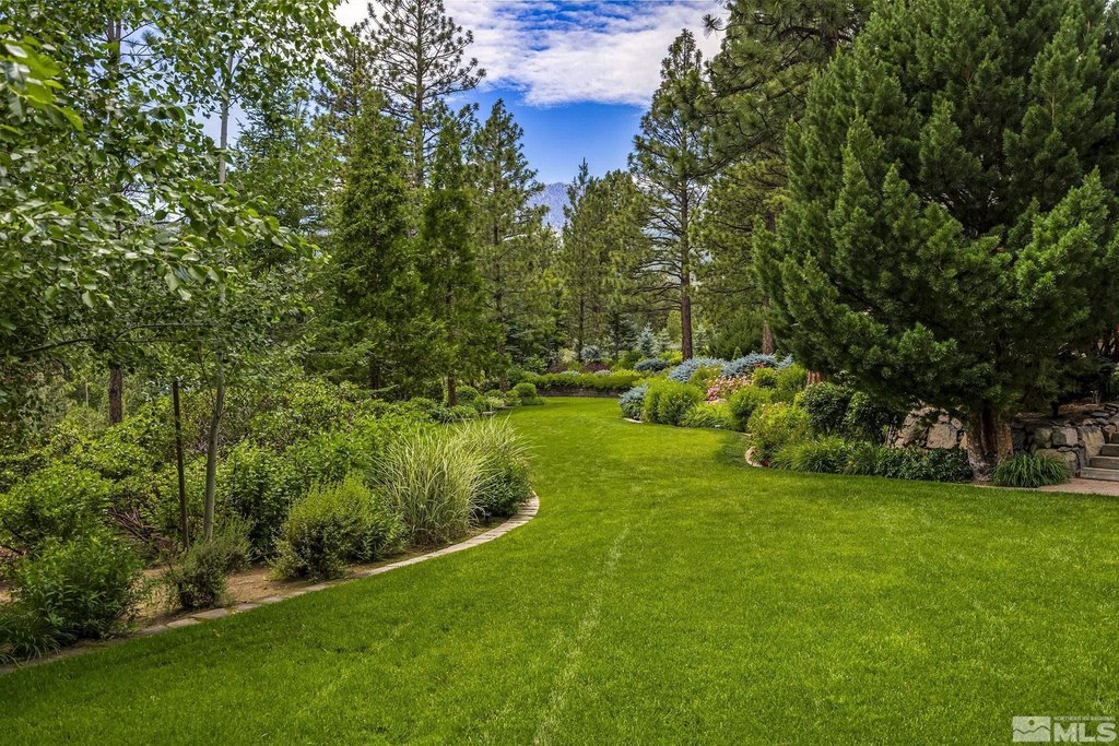 Reno, Nevada, 89511, United States, 6 Bedrooms Bedrooms, ,5.5 BathroomsBathrooms,Residential,Forsale,1929230