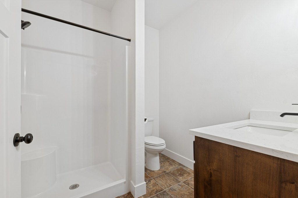 Kalispell, Montana, 59901, United States, 4 Bedrooms Bedrooms, ,3 BathroomsBathrooms,Residential,Forsale,1914986
