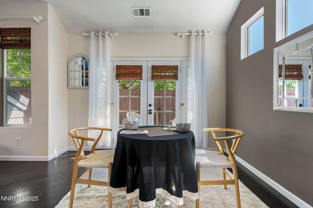 Reno, Nevada, 89521, United States, 3 Bedrooms Bedrooms, ,2.5 BathroomsBathrooms,Residential,Forsale,1936780