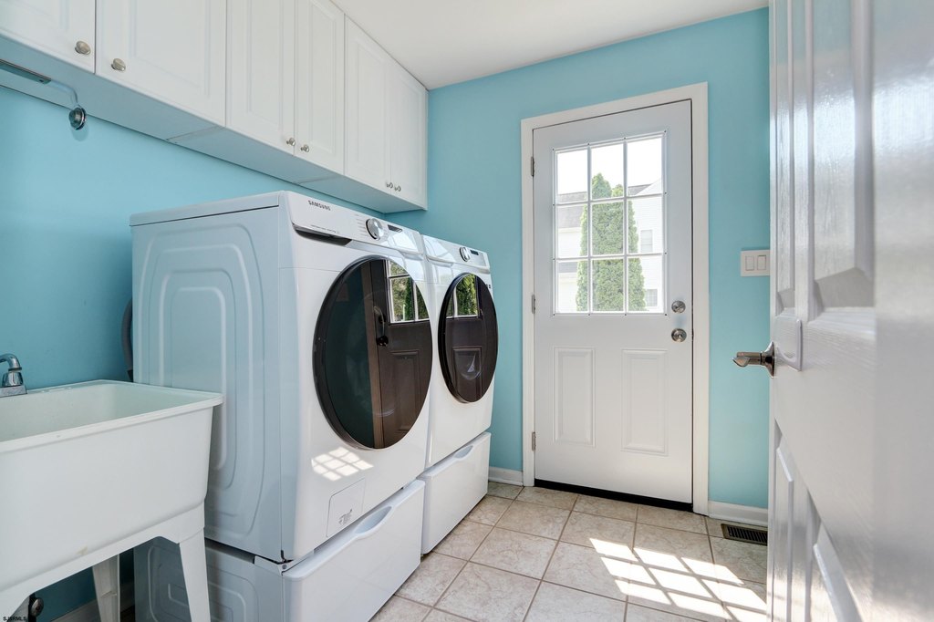 Egg Harbor Township, New Jersey, 08234, United States, 3 Bedrooms Bedrooms, ,3.5 BathroomsBathrooms,Residential,Forsale,1946141