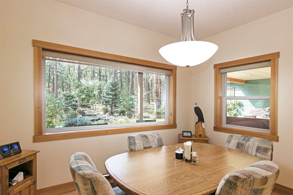 Hamilton, Montana, 59840, United States, 3 Bedrooms Bedrooms, ,2.5 BathroomsBathrooms,Residential,Forsale,1944297