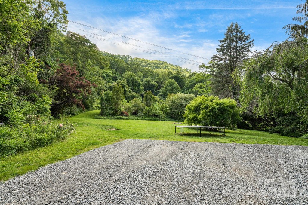 Asheville, North Carolina, 28803, United States, 4 Bedrooms Bedrooms, ,3.5 BathroomsBathrooms,Residential,Forsale,1985898