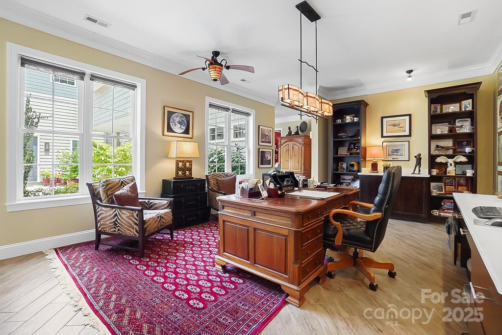 York, South Carolina, 29745, United States, 5 Bedrooms Bedrooms, ,6.5 BathroomsBathrooms,Residential,Forsale,1884405