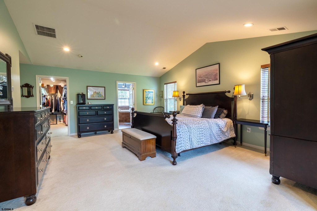 Northfield, New Jersey, 08225, United States, 5 Bedrooms Bedrooms, ,2.5 BathroomsBathrooms,Residential,Forsale,1967256