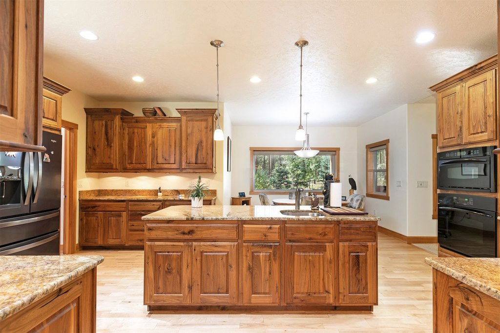 Hamilton, Montana, 59840, United States, 3 Bedrooms Bedrooms, ,2.5 BathroomsBathrooms,Residential,Forsale,1944297