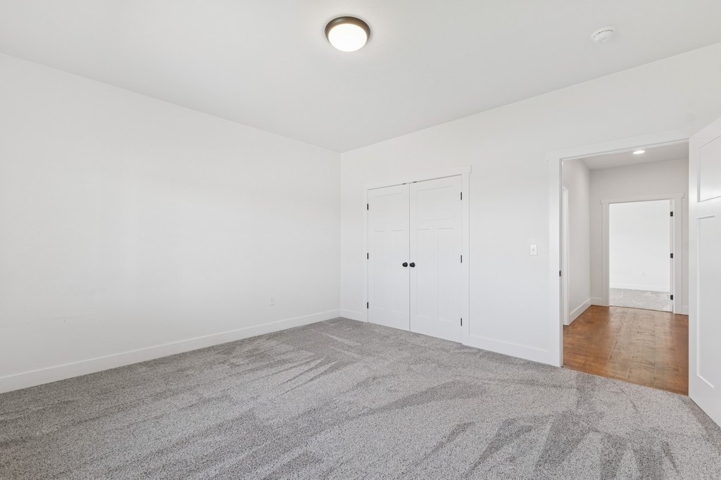 Kalispell, Montana, 59901, United States, 4 Bedrooms Bedrooms, ,3 BathroomsBathrooms,Residential,Forsale,1914986