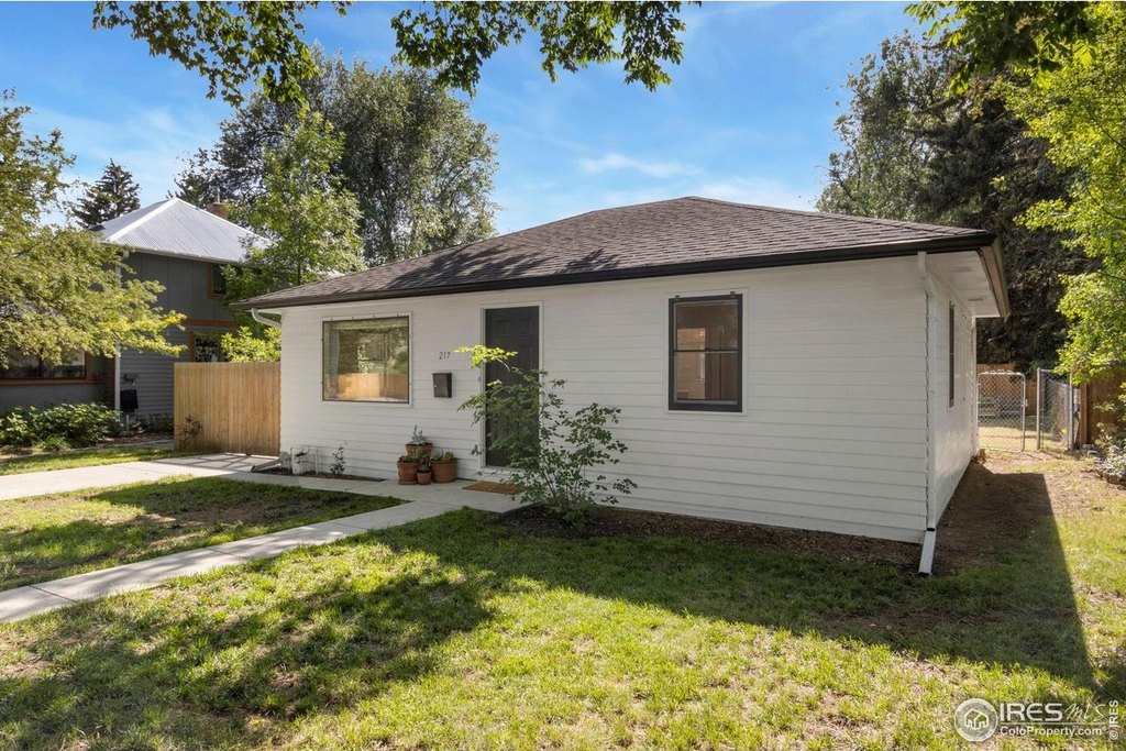 Fort Collins, Colorado, 80521, United States, 2 Bedrooms Bedrooms, ,2 BathroomsBathrooms,Residential,Forsale,1903115