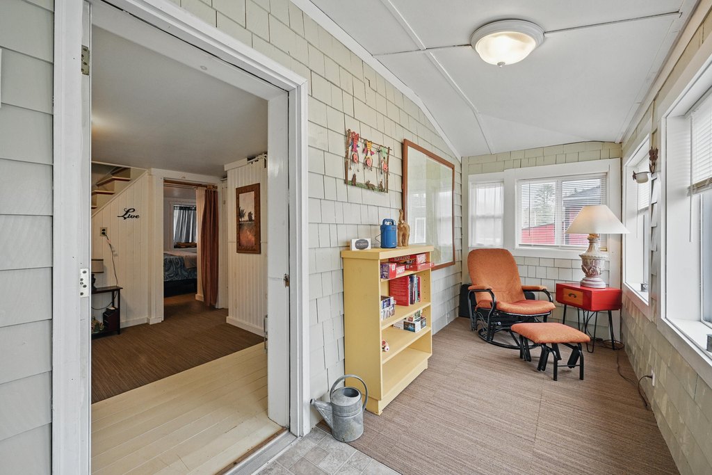 Roxbury, Maine, 04275, United States, 9 Bedrooms Bedrooms, ,5 BathroomsBathrooms,Residential,Forsale,1933988