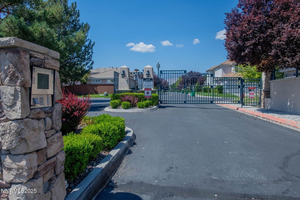 Reno, Nevada, 89521, United States, 3 Bedrooms Bedrooms, ,2.5 BathroomsBathrooms,Residential,Forsale,1936780