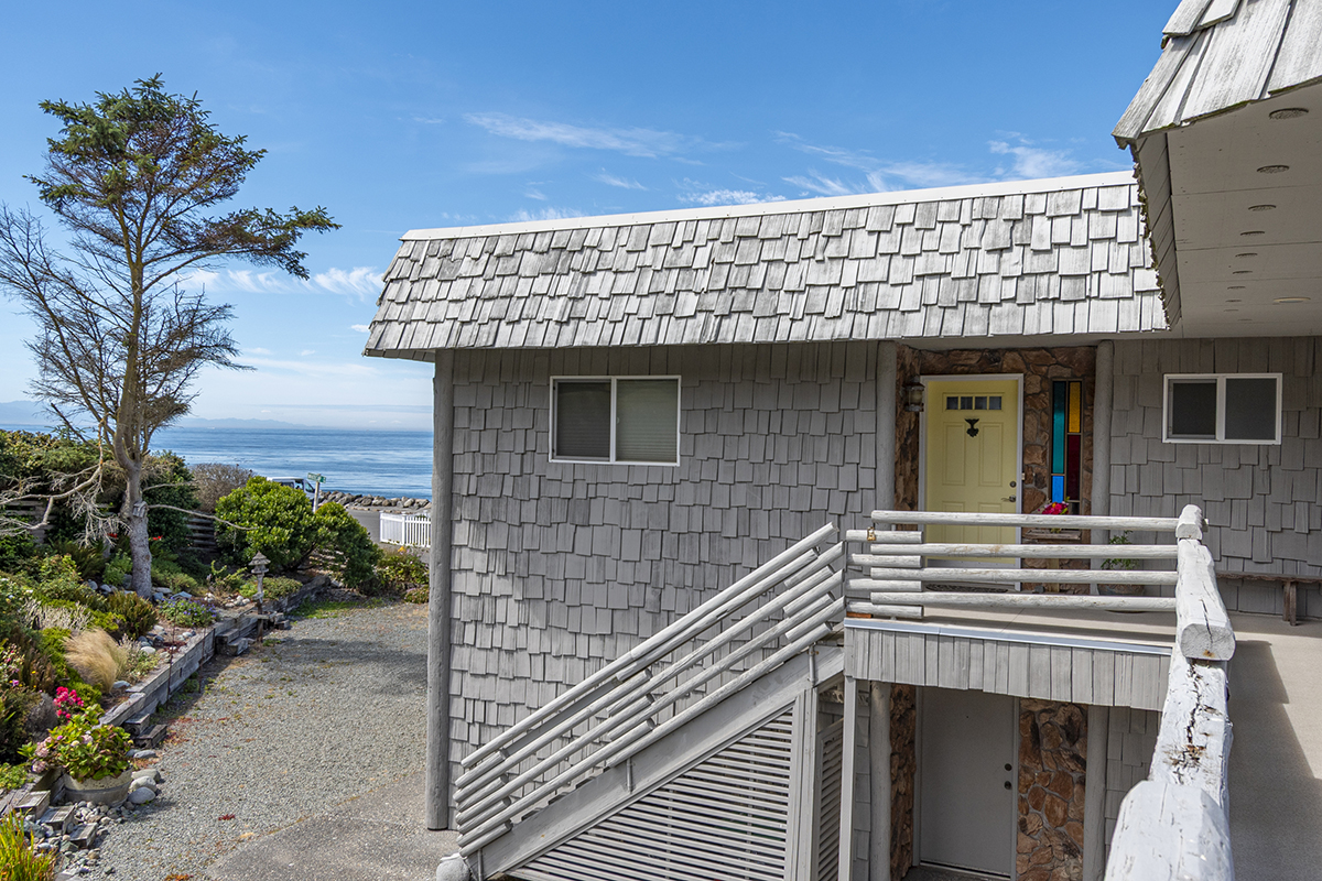 Oak Harbor, Washington, 98277, United States, 3 Bedrooms Bedrooms, ,3 BathroomsBathrooms,Residential,Forsale,2002377