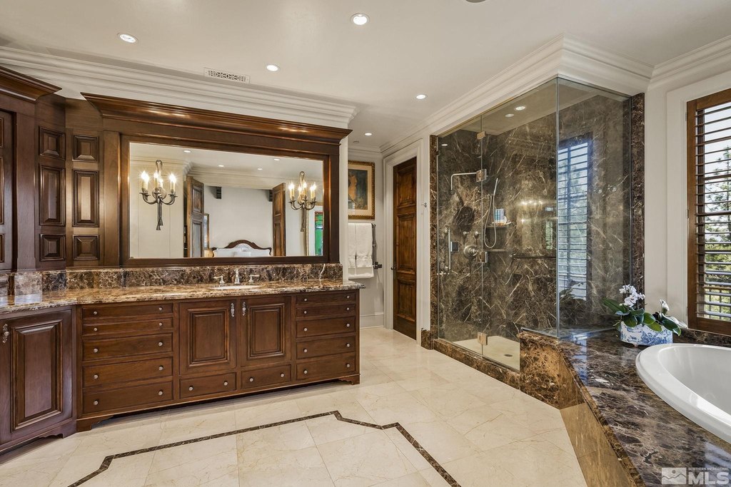 Reno, Nevada, 89511, United States, 6 Bedrooms Bedrooms, ,5.5 BathroomsBathrooms,Residential,Forsale,1929230