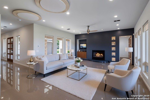 Boerne, Texas, 78006, United States, 4 Bedrooms Bedrooms, ,3.5 BathroomsBathrooms,Residential,Forsale,1953073