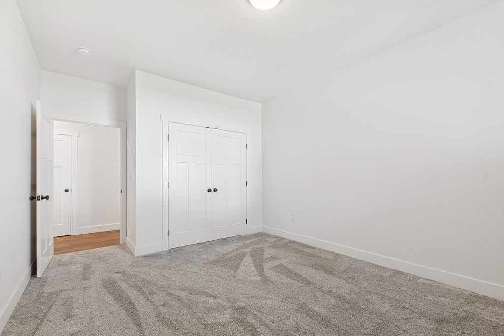 Kalispell, Montana, 59901, United States, 4 Bedrooms Bedrooms, ,3 BathroomsBathrooms,Residential,Forsale,1914986