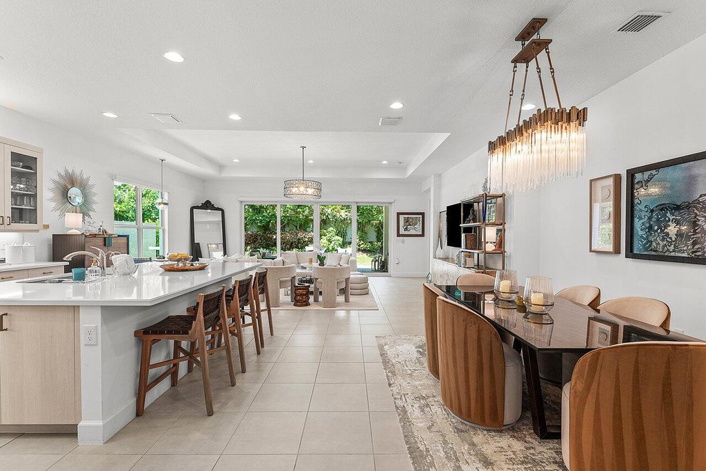 Delray Beach, Florida, 33446, United States, 2 Bedrooms Bedrooms, ,2.5 BathroomsBathrooms,Residential,Forsale,1929733