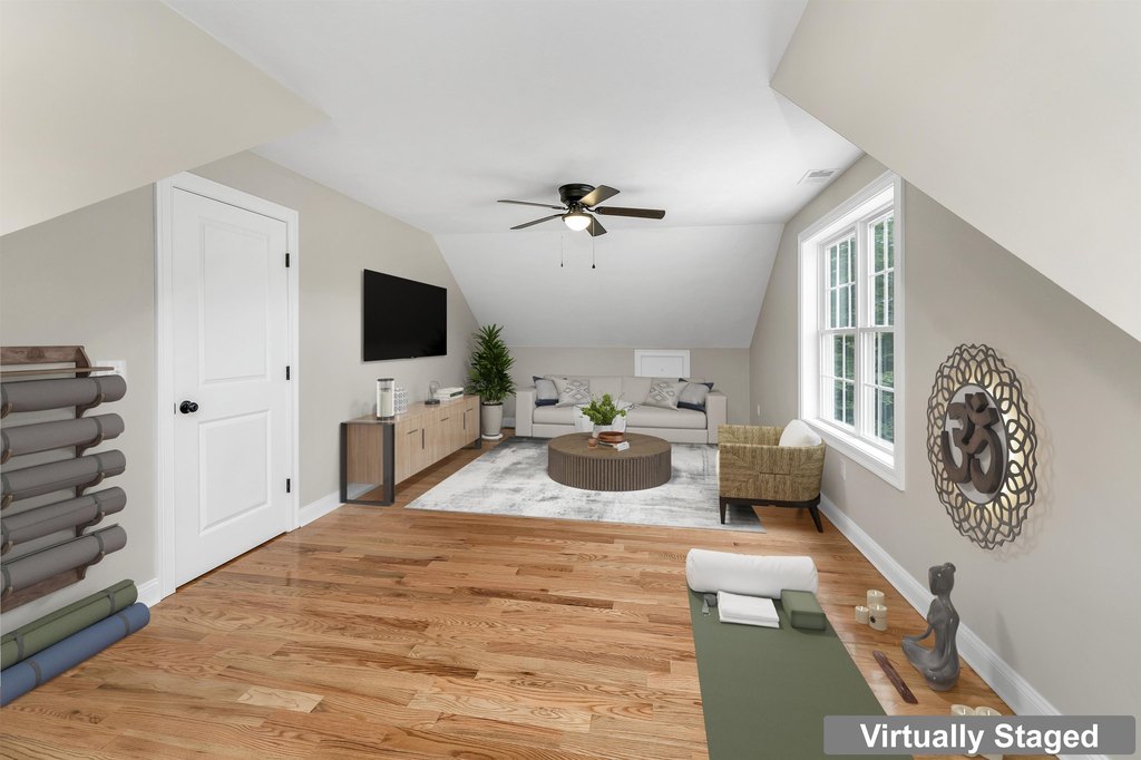 Meredith, New Hampshire, 03253, United States, 4 Bedrooms Bedrooms, ,2.5 BathroomsBathrooms,Residential,Forsale,2002408