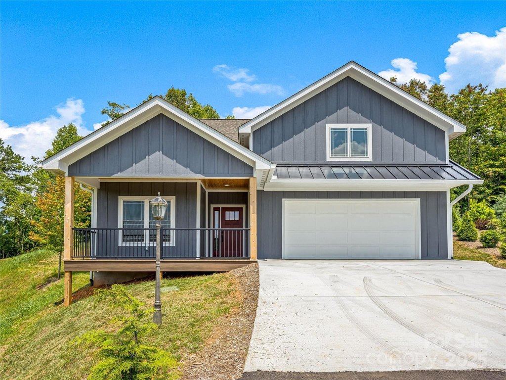 Mars Hill, North Carolina, 28754, United States, 3 Bedrooms Bedrooms, ,3 BathroomsBathrooms,Residential,Forsale,1907847