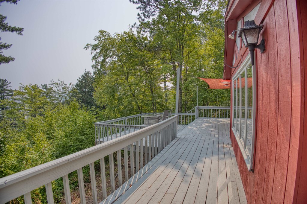 Ossipee, New Hampshire, 03814, United States, 3 Bedrooms Bedrooms, ,2.5 BathroomsBathrooms,Residential,Forsale,1941244