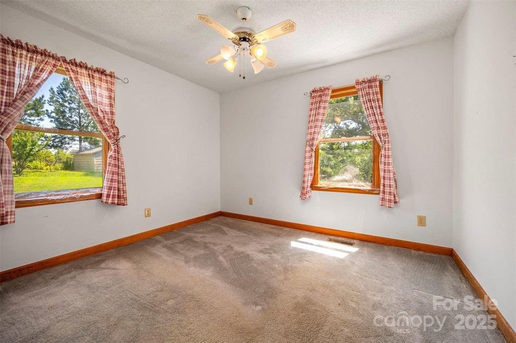 Rutherfordton, North Carolina, 28139, United States, 4 Bedrooms Bedrooms, ,2 BathroomsBathrooms,Residential,Forsale,1904900