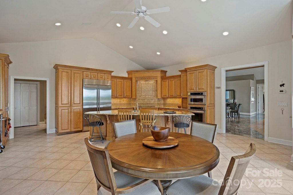 Flat Rock, North Carolina, 28731, United States, 3 Bedrooms Bedrooms, ,4.5 BathroomsBathrooms,Residential,Forsale,1904902