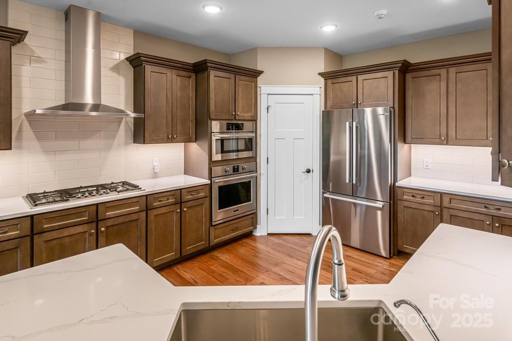 Flat Rock, North Carolina, 28731, United States, 4 Bedrooms Bedrooms, ,3.5 BathroomsBathrooms,Residential,Forsale,1886036