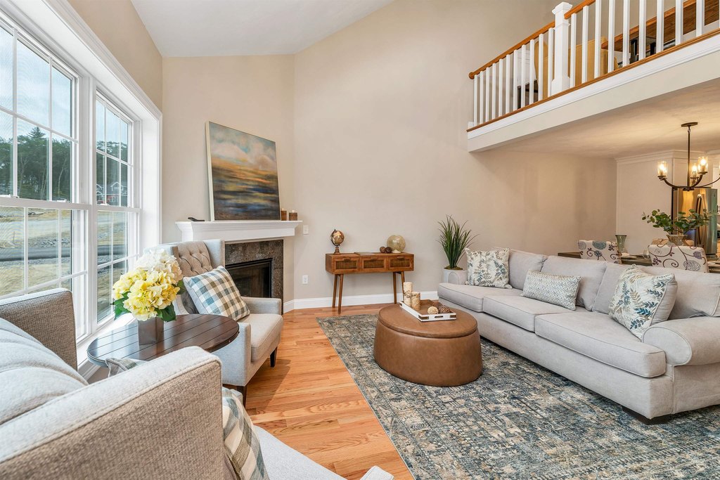 Meredith, New Hampshire, 03253, United States, 4 Bedrooms Bedrooms, ,2.5 BathroomsBathrooms,Residential,Forsale,2002408