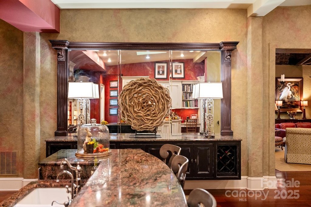 Hendersonville, North Carolina, 28792, United States, 4 Bedrooms Bedrooms, ,4.5 BathroomsBathrooms,Residential,Forsale,1904903